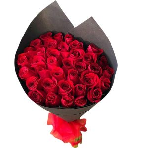 Ramo de rosas rojas